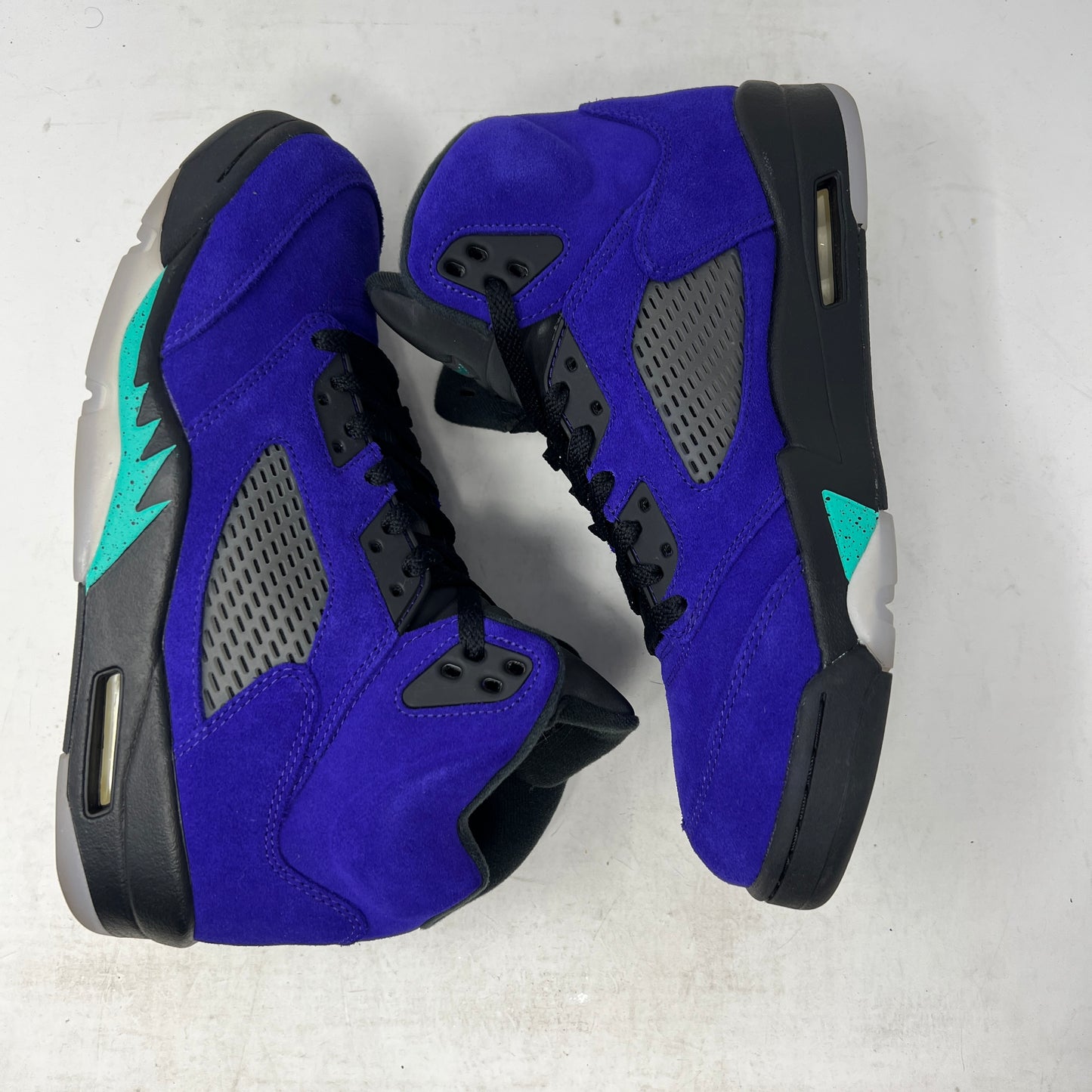Jordan 5 Retro Alternate Grape