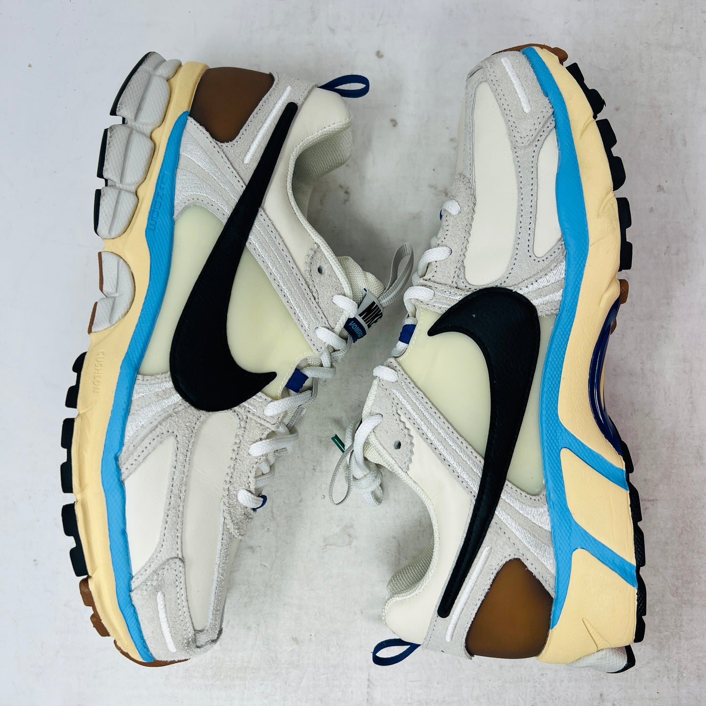 Nike Zoom Vomero 5 Designed by Japan (Women's)