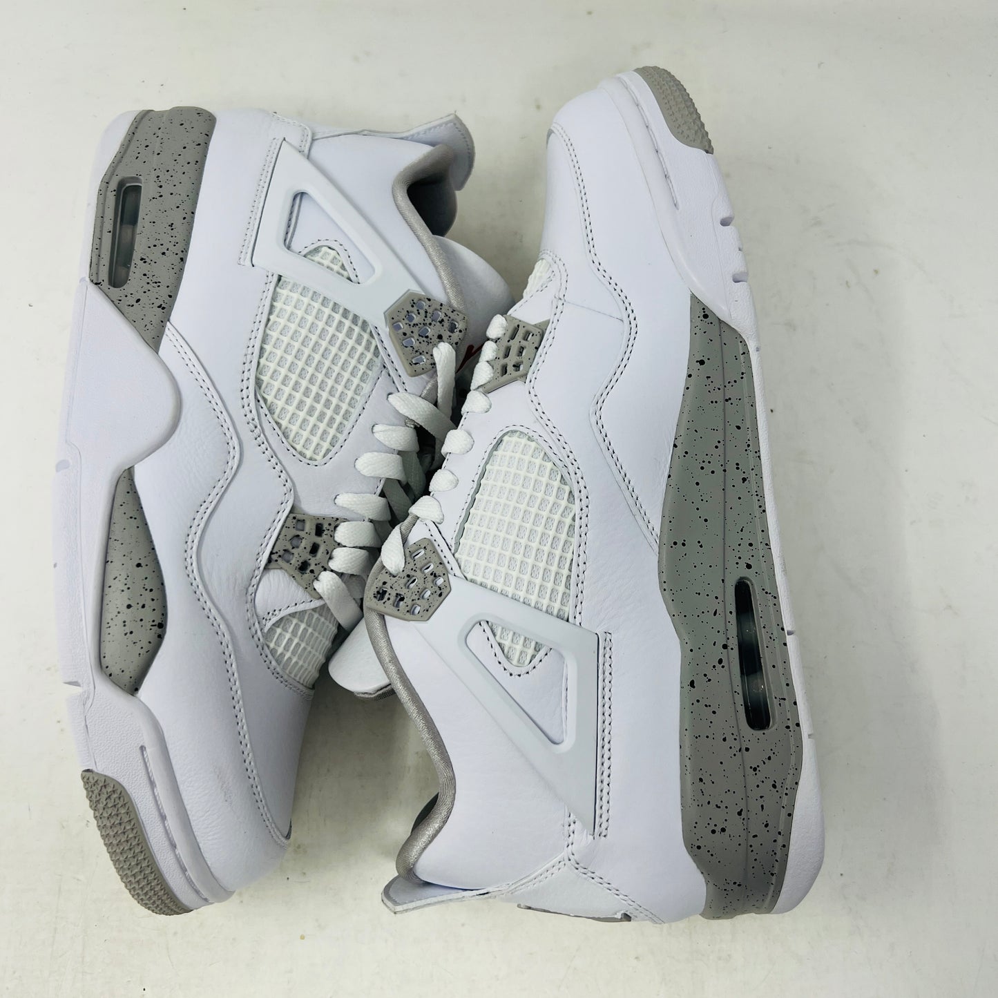 Jordan 4 Retro White Oreo (2021)