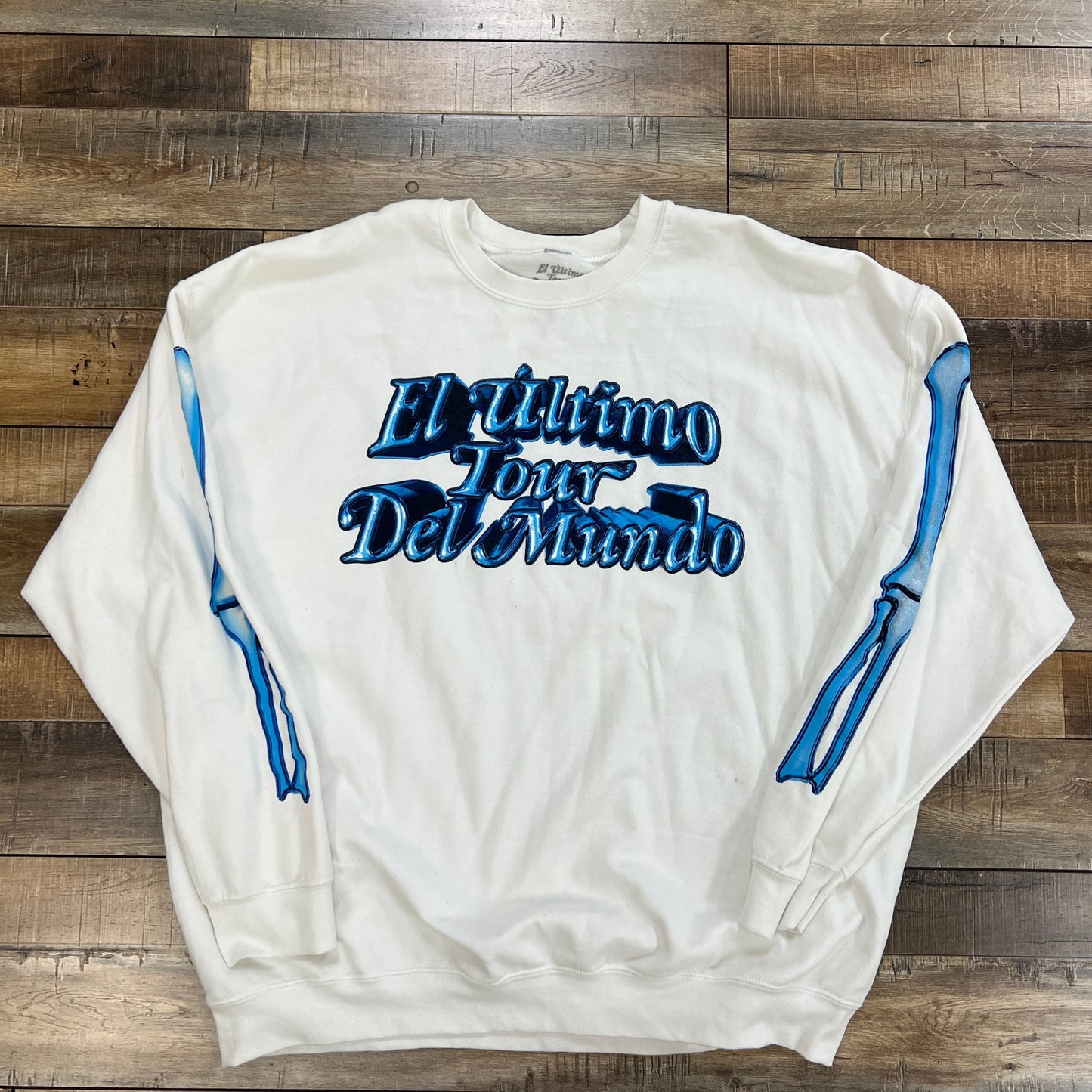 Bad Bunny 2022 El Ultimo Del Mundo Tour Pullover Sweatshirt