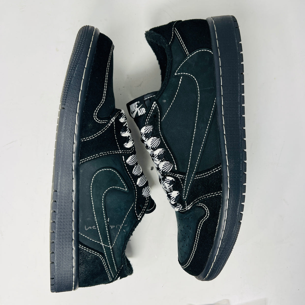 Jordan 1 Retro Low OG SP Travis Scott Black Phantom
