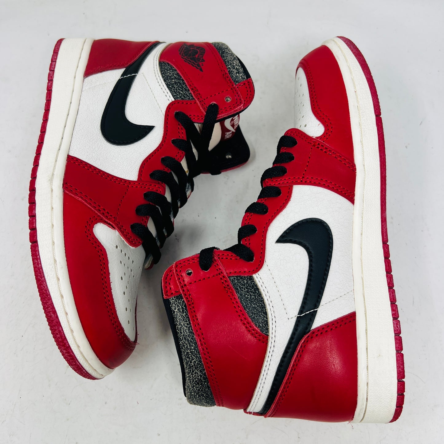 Jordan 1 Retro High OG Chicago Lost and Found