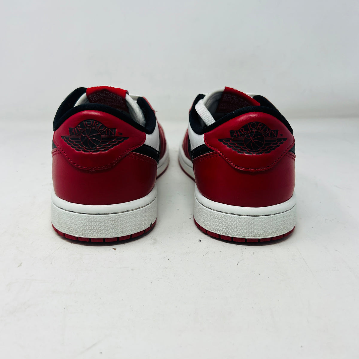 Jordan 1 Retro Low OG Chicago
