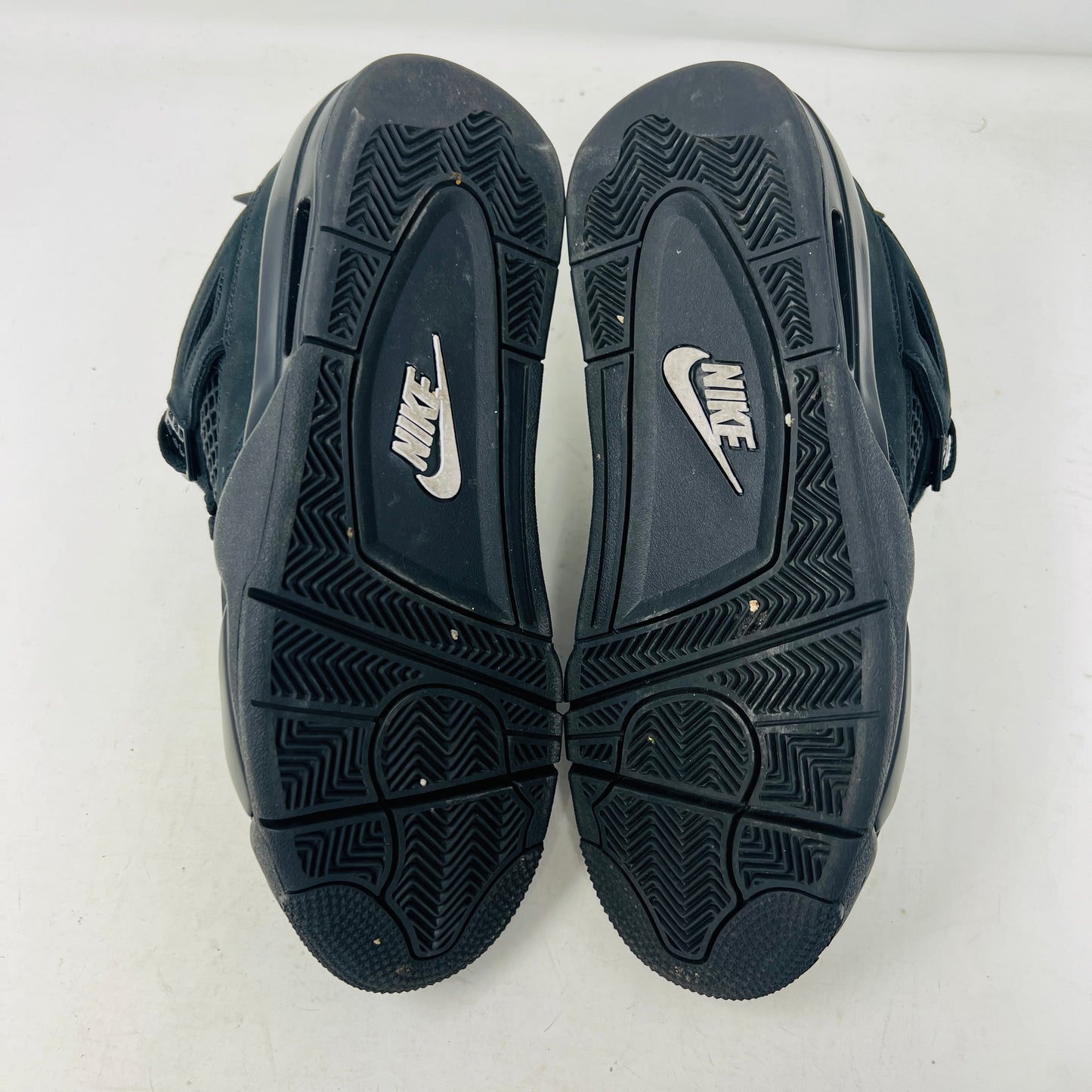 Jordan 4 Retro Black Cat (2025)