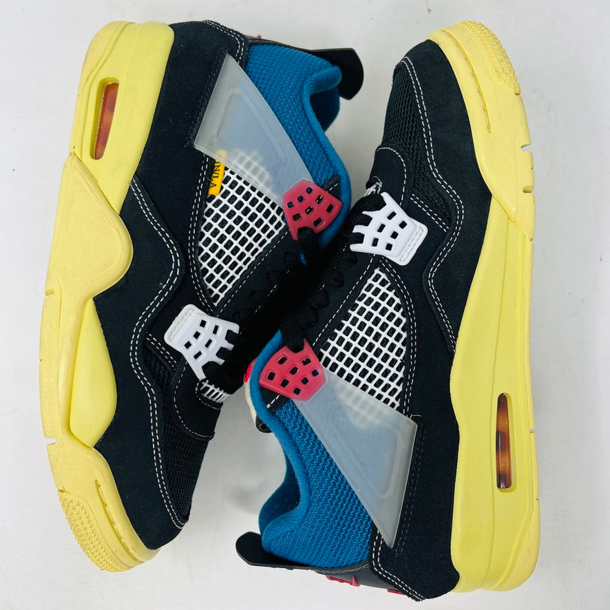 Jordan 4 Retro Union Off Noir sneaker with yellow sole, black upper, and multicolor details, no box, condition 9/10, 2020 release.