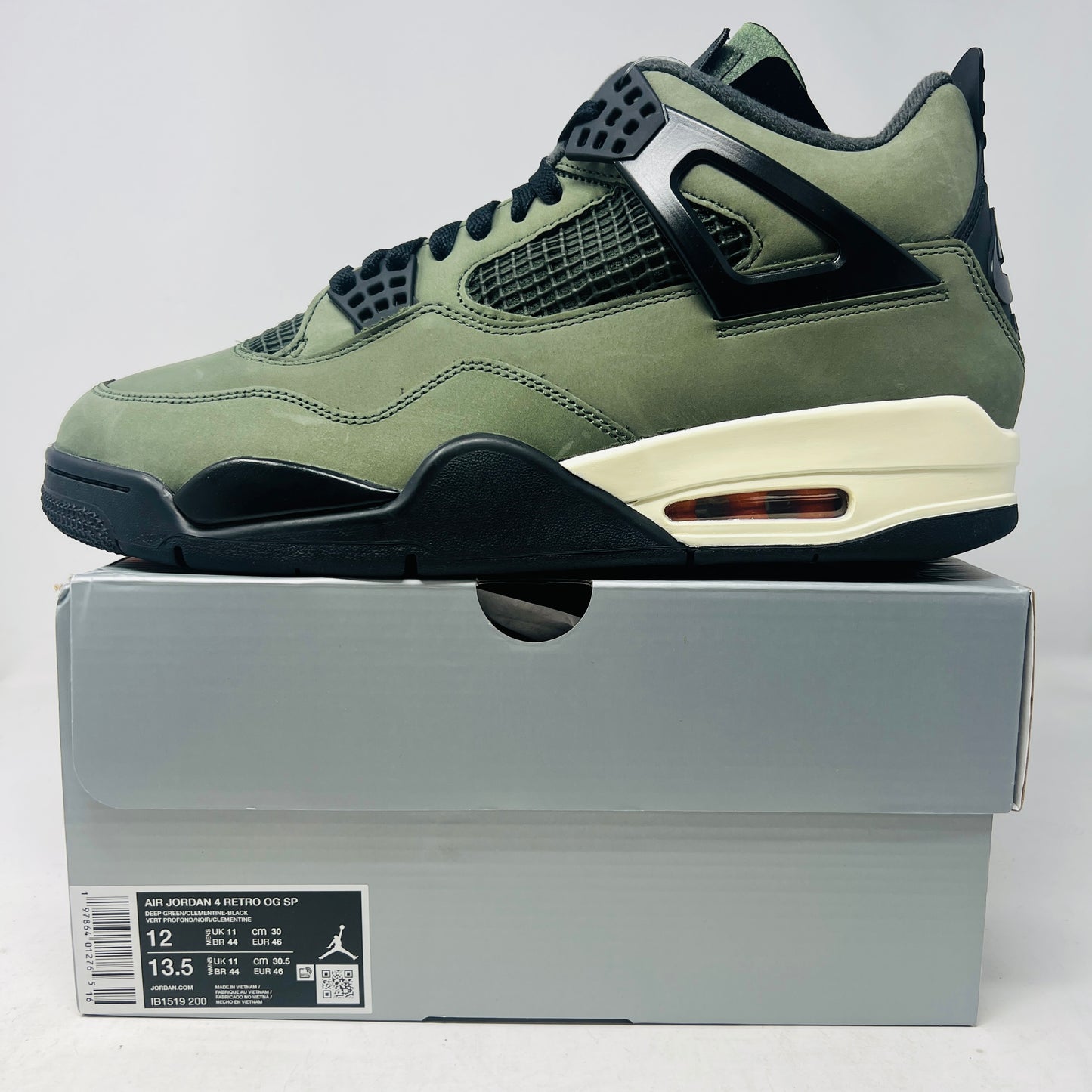 Jordan 4 Retro OG SP Undefeated (2025)