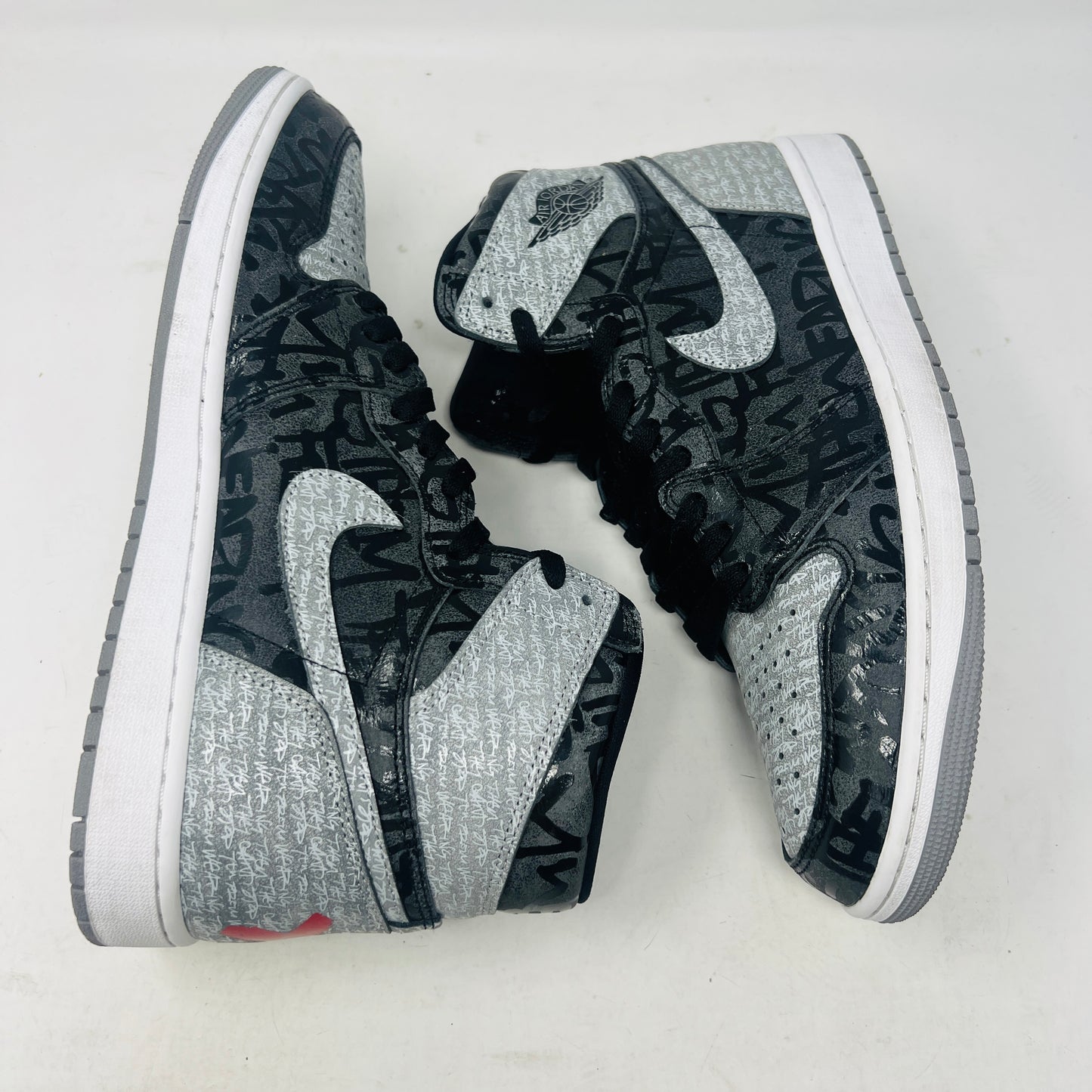 Jordan 1 Retro High OG Rebellionaire