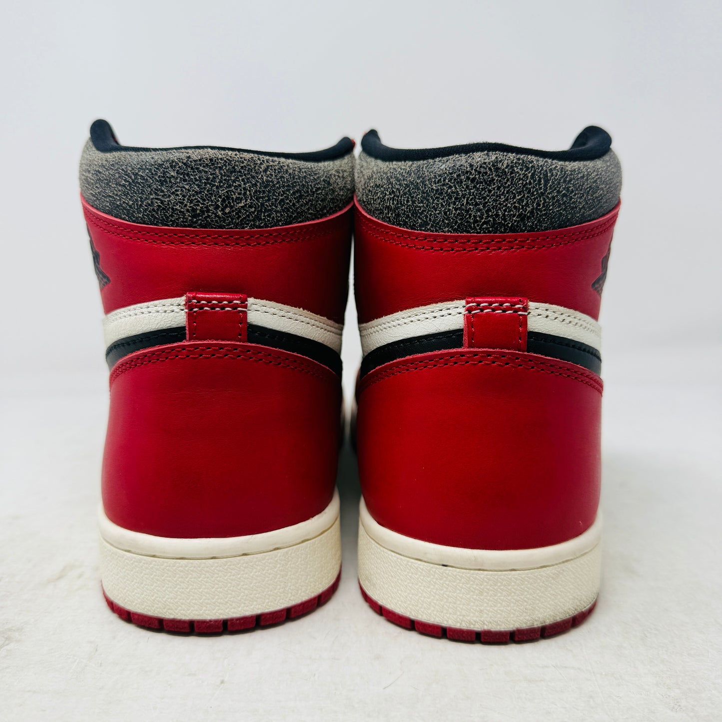 Jordan 1 Retro High OG Chicago Lost and Found