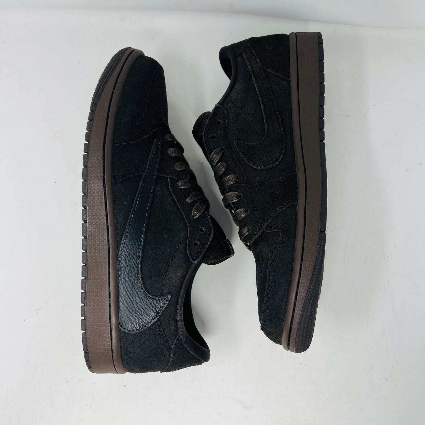 Jordan 1 Retro Low OG SP Travis Scott Velvet Brown