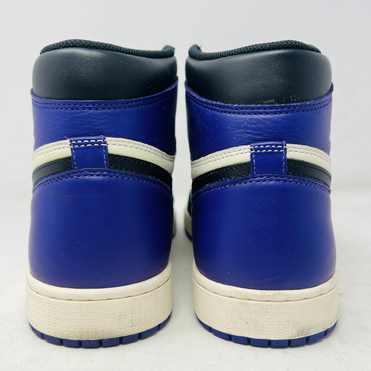 Jordan 1 Retro High Court Purple