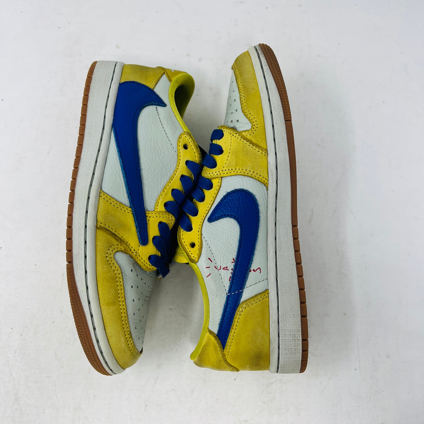 Jordan 1 Retro Low OG SP Travis Scott Canary (Women's)
