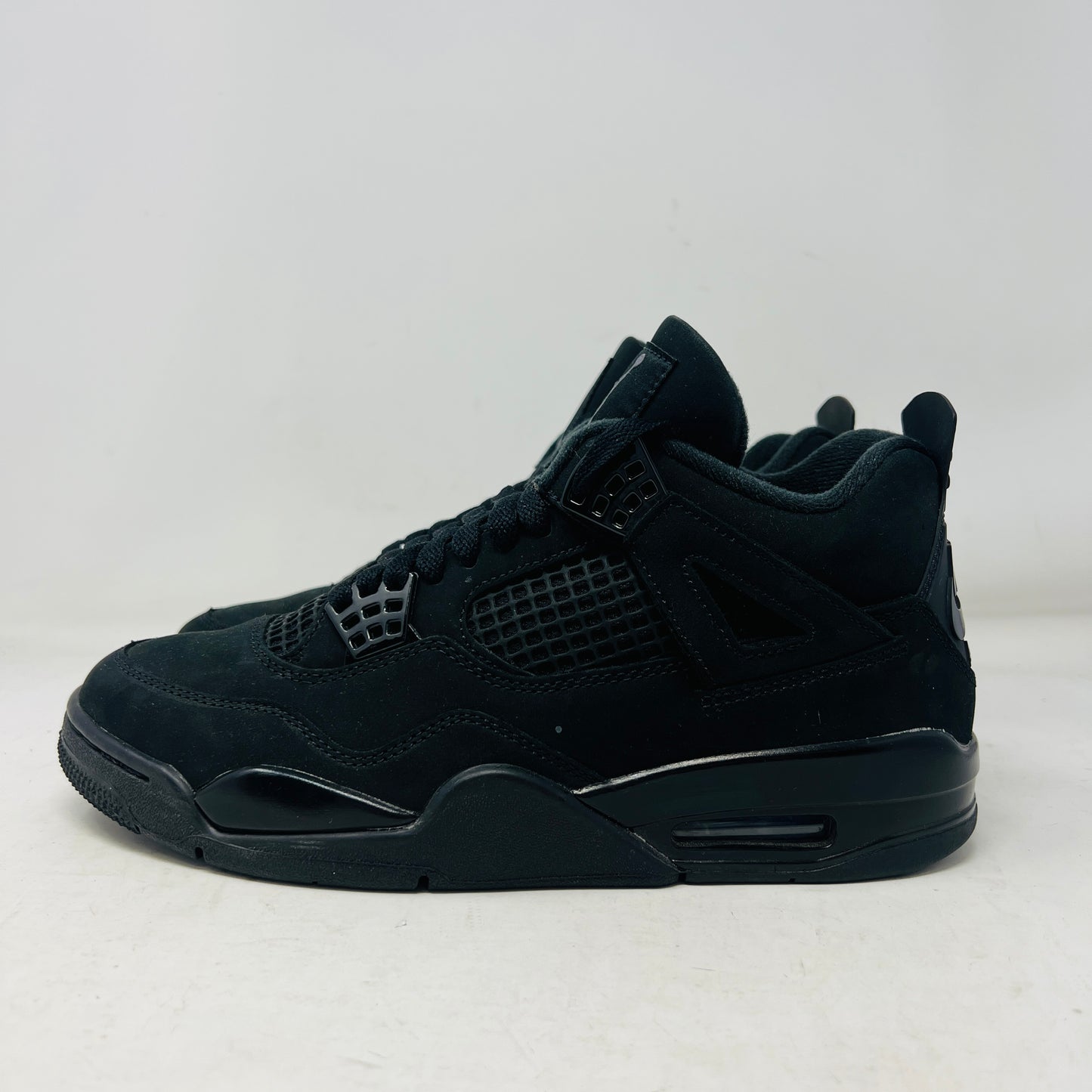 Jordan 4 Retro Black Cat (2025)