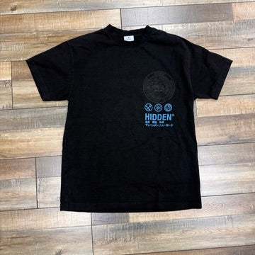 Hidden Peace Plate 01 Geisha Faded Black Tee