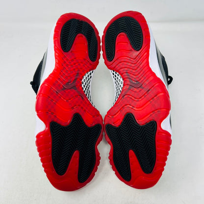 Jordan 11 Retro Playoffs Bred (2019)