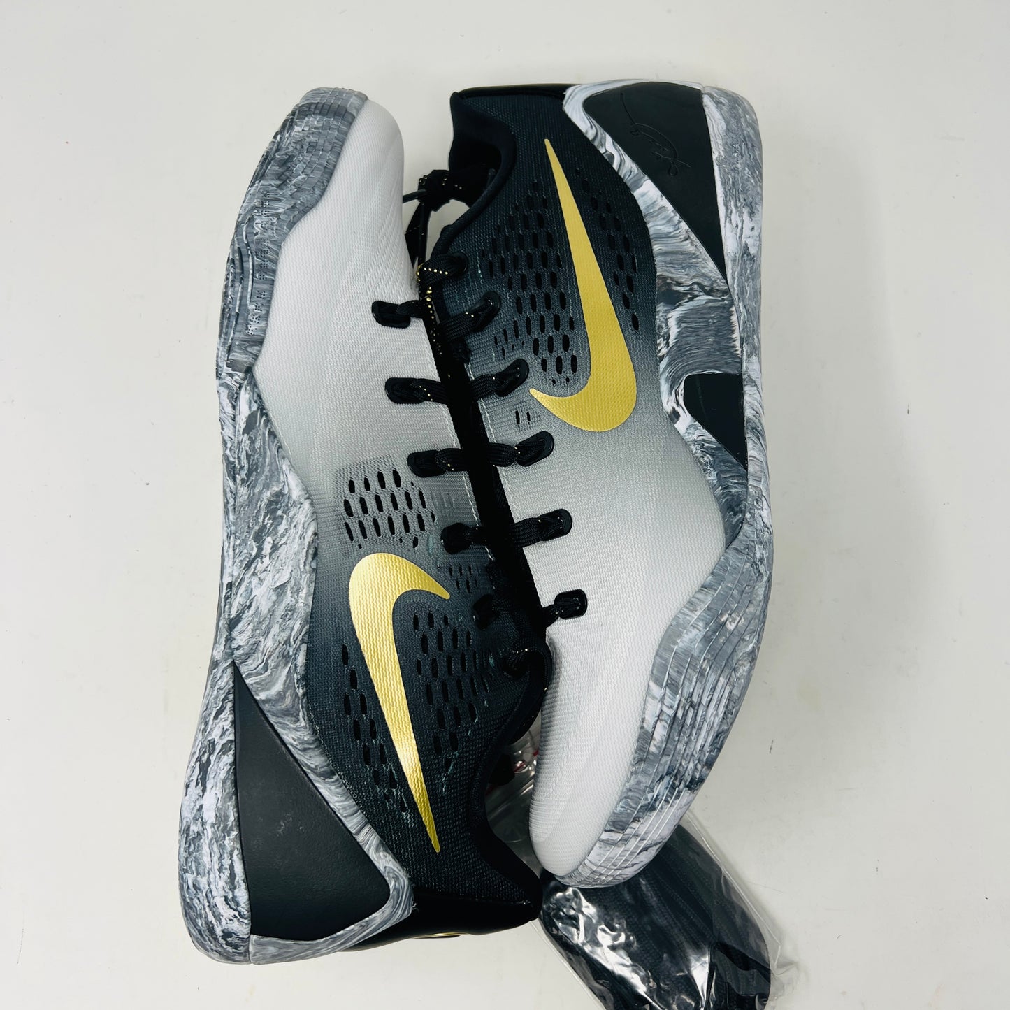 Nike Kobe 9 EM Low Protro Mambacita