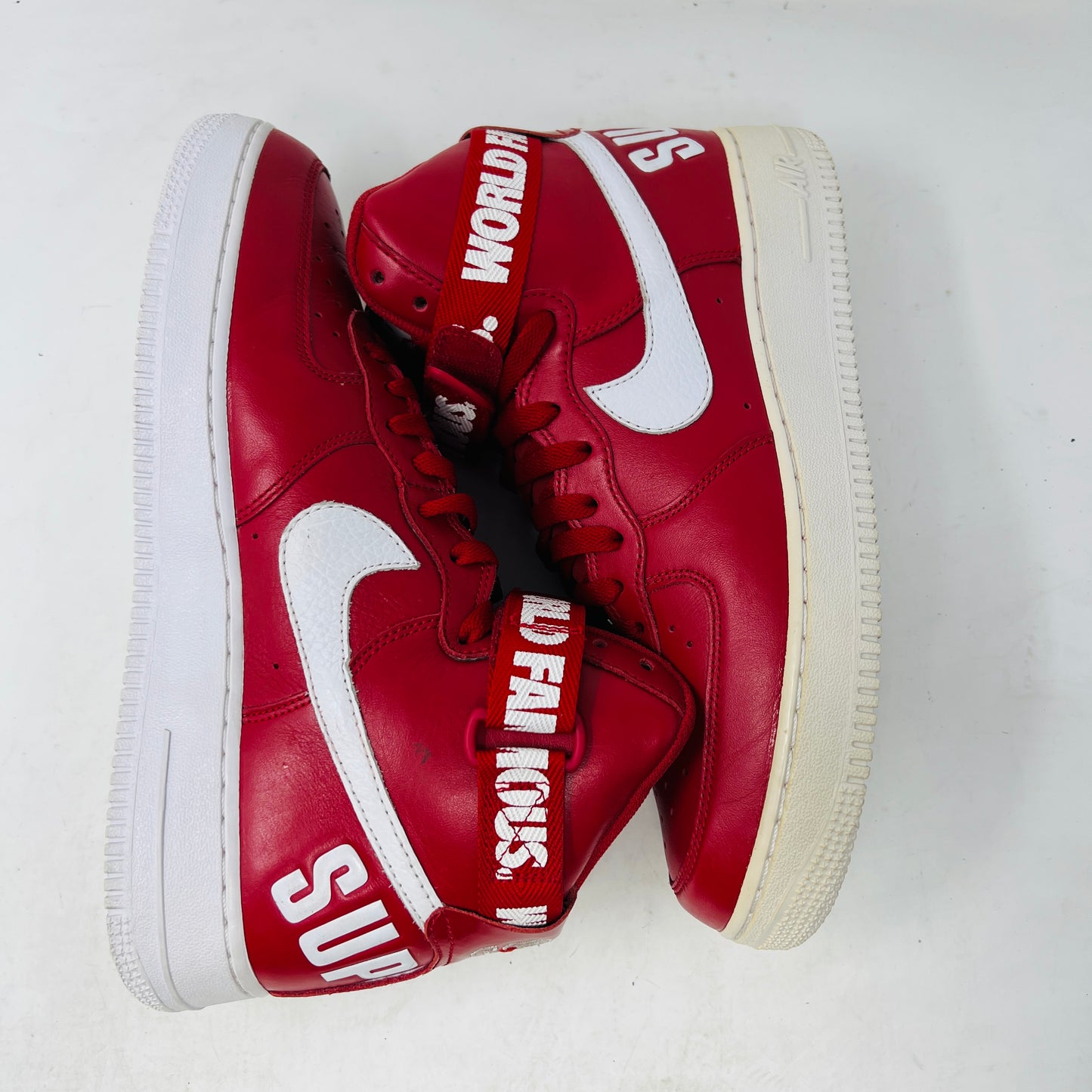 Nike Air Force 1 High Supreme World Famous Red
