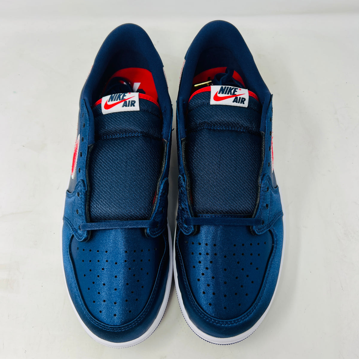 Jordan 1 Retro Low OG Howard University Bison