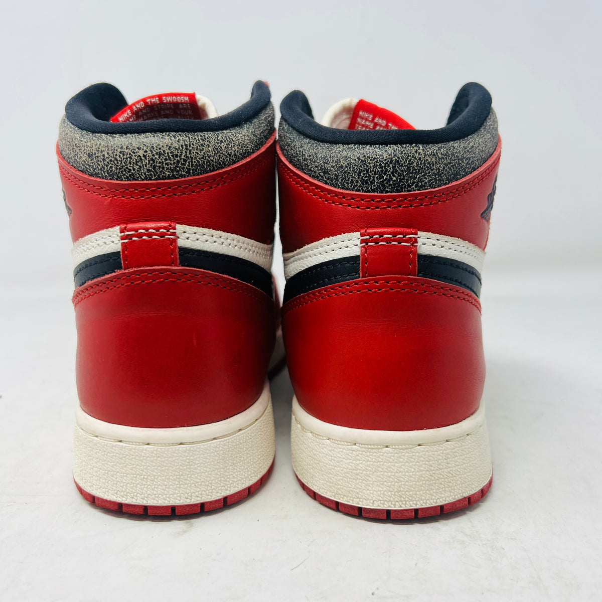 Jordan 1 Retro High OG Chicago Lost and Found (GS)