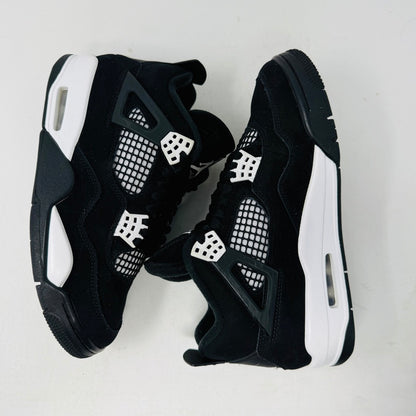 Jordan 4 Retro White Thunder
