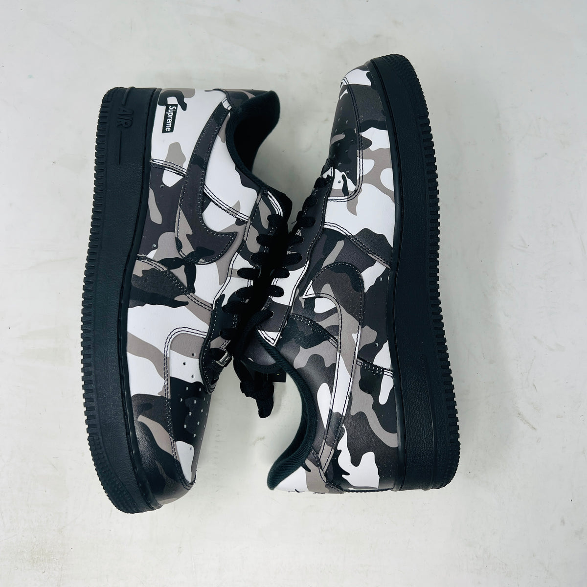 Nike Air Force 1 Low Supreme Snow Camo