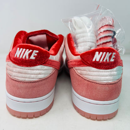 Nike SB Dunk Low StrangeLove Skateboards
