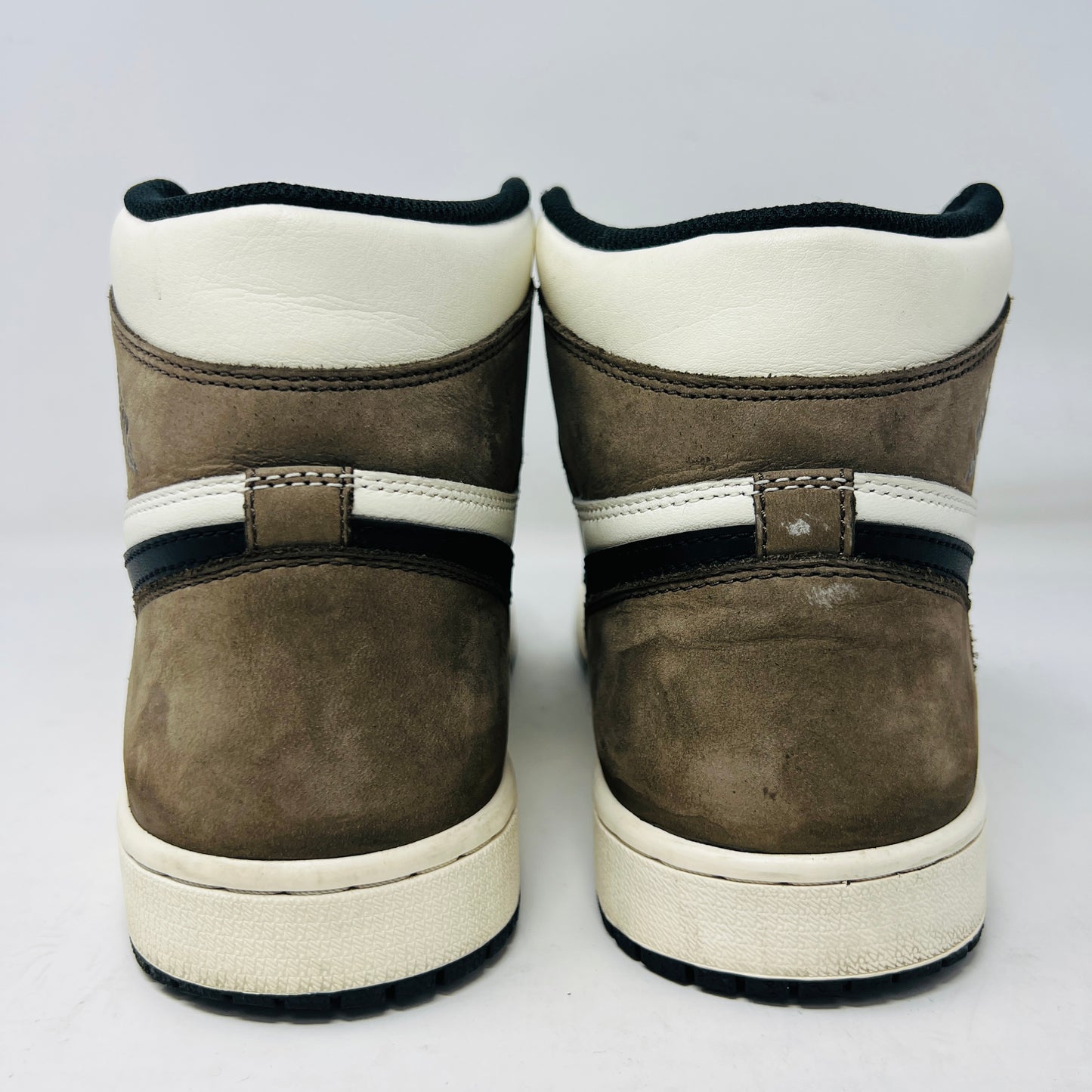 Jordan 1 Retro High Dark Mocha