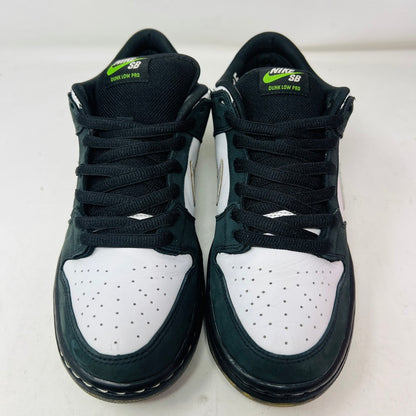 Nike SB Dunk Low Staple Panda Pigeon