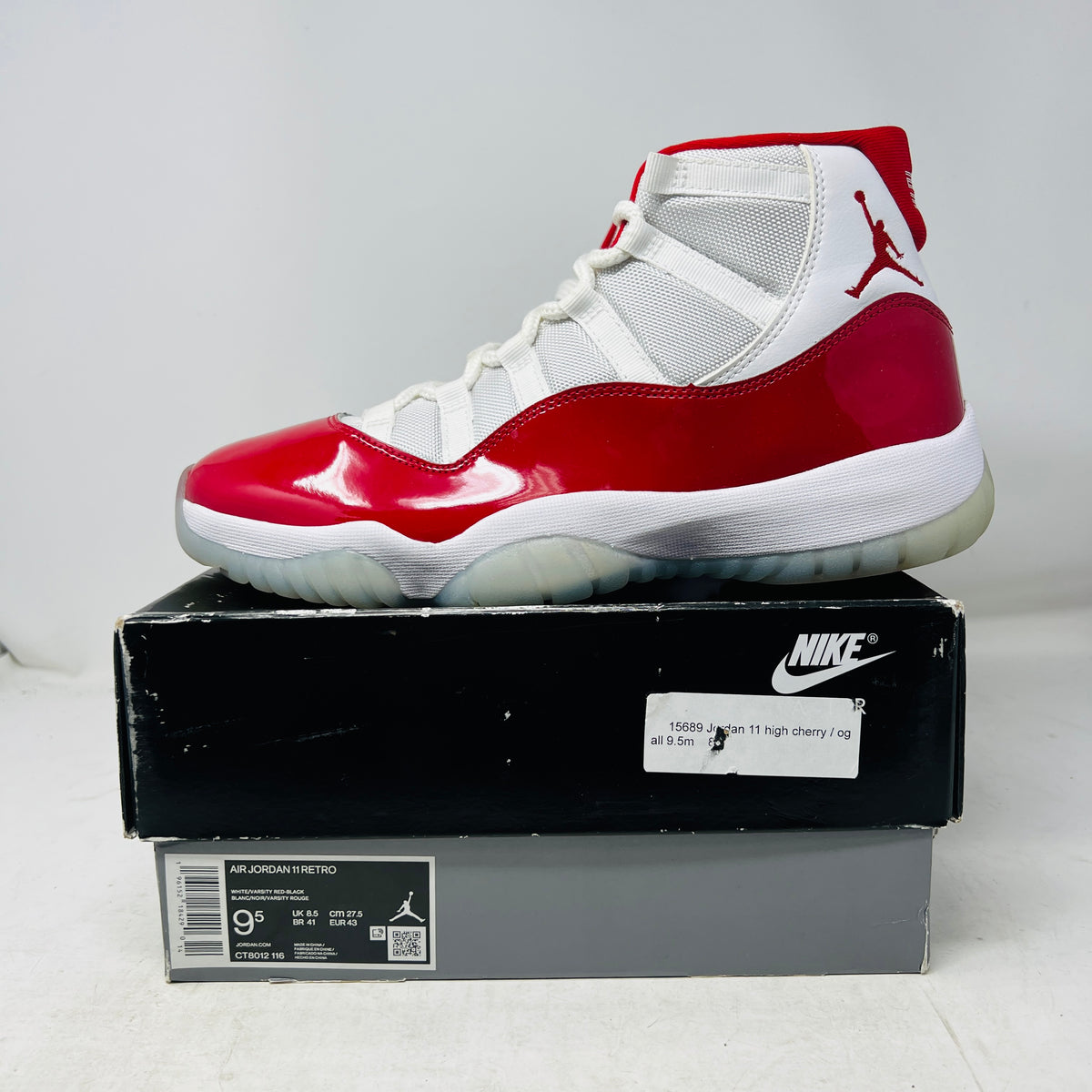 Jordan 11 Retro Cherry (2022)