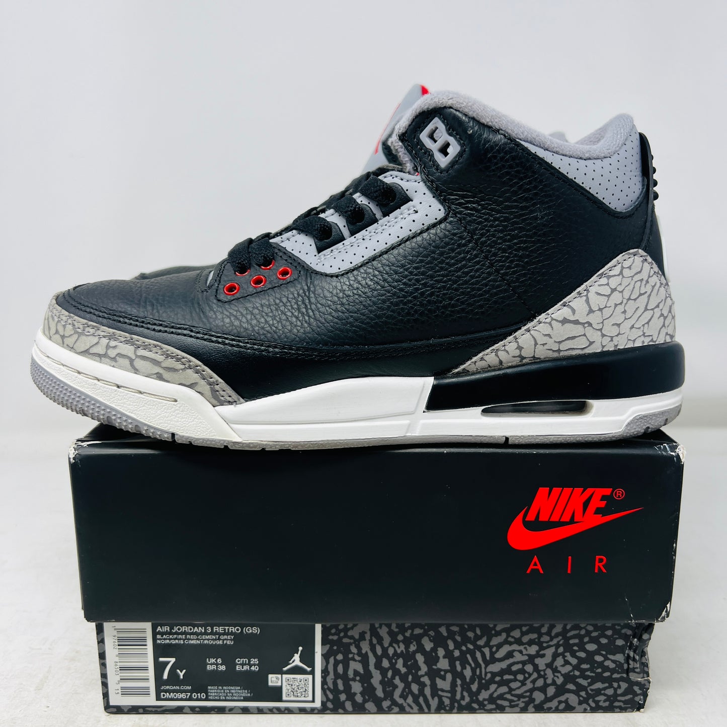 Jordan 3 Retro Black Cement (2024) (GS)