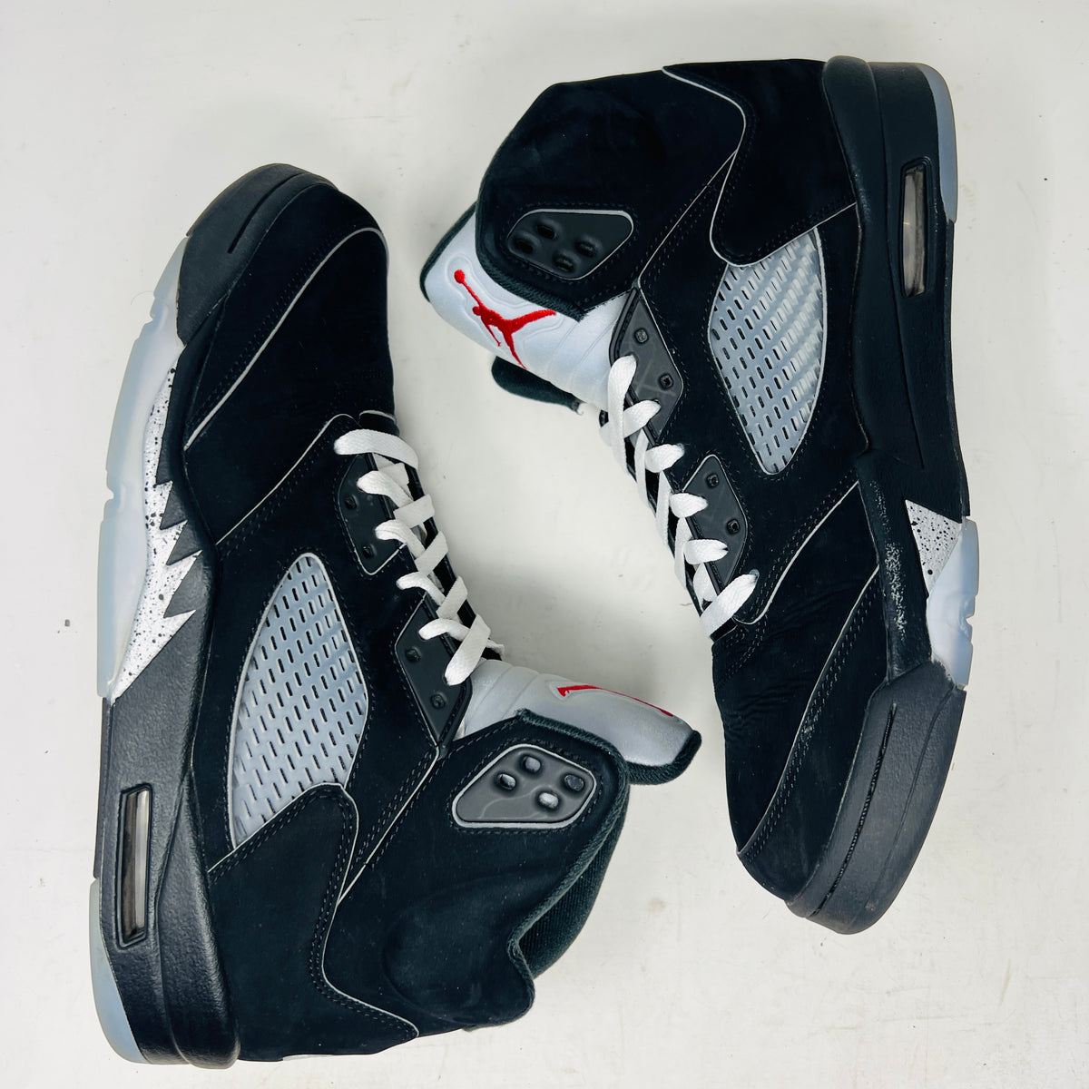 Jordan 5 Retro OG Black Metallic Reimagined