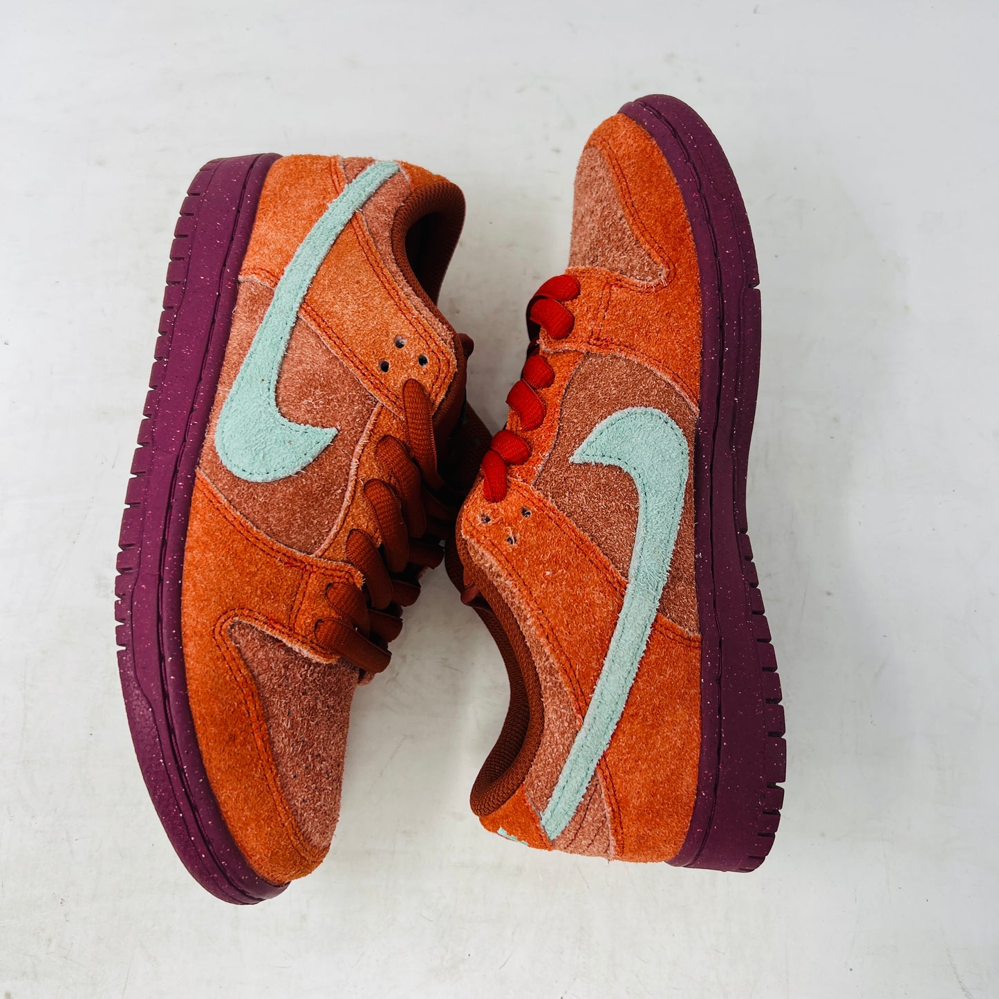 Nike SB Dunk Low Mystic Red Rosewood SAT DEAL