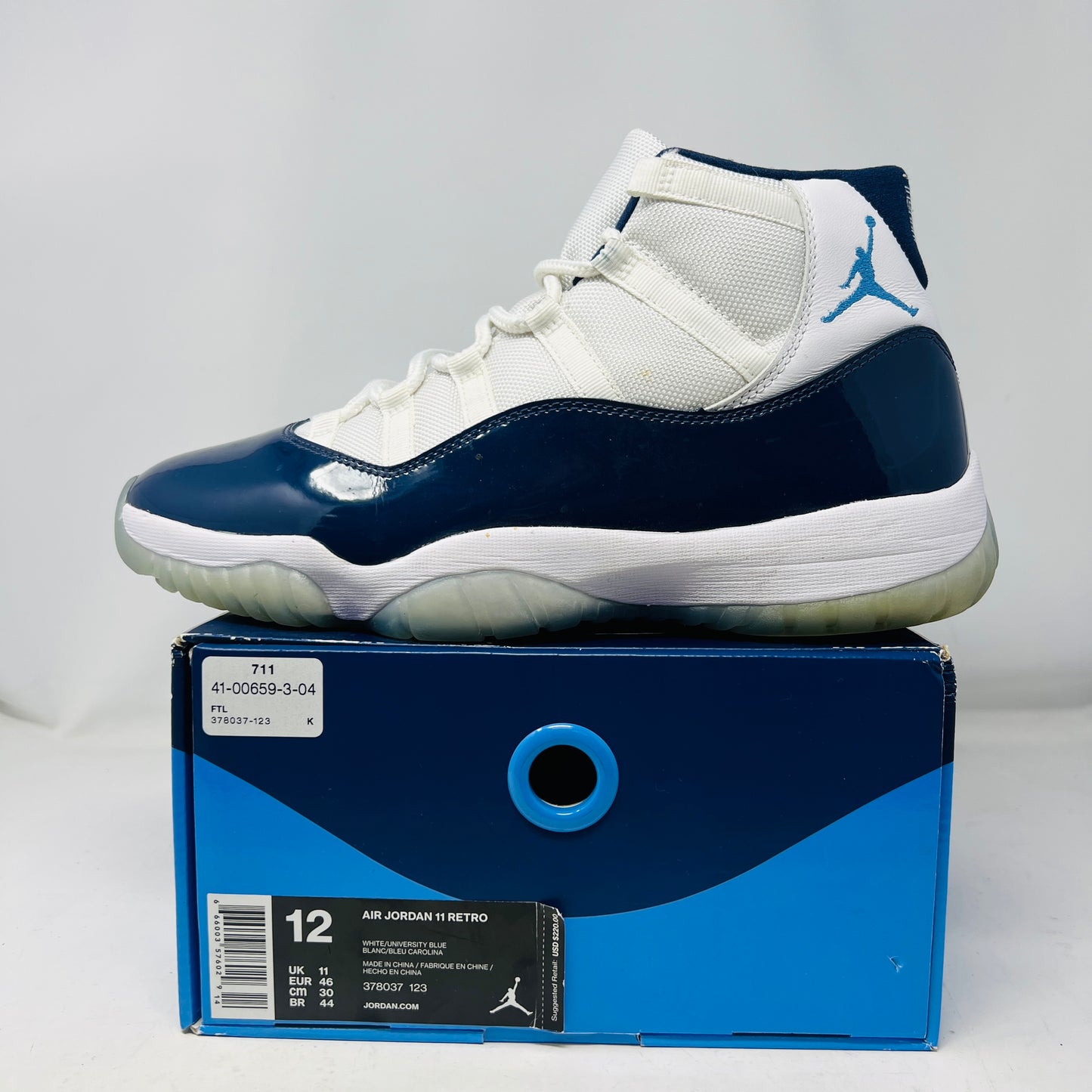 Jordan 11 Retro UNC Win Like 82