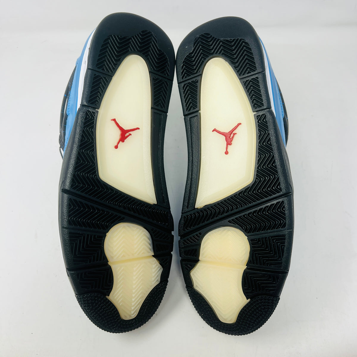 Jordan 4 Retro Travis Scott Cactus Jack