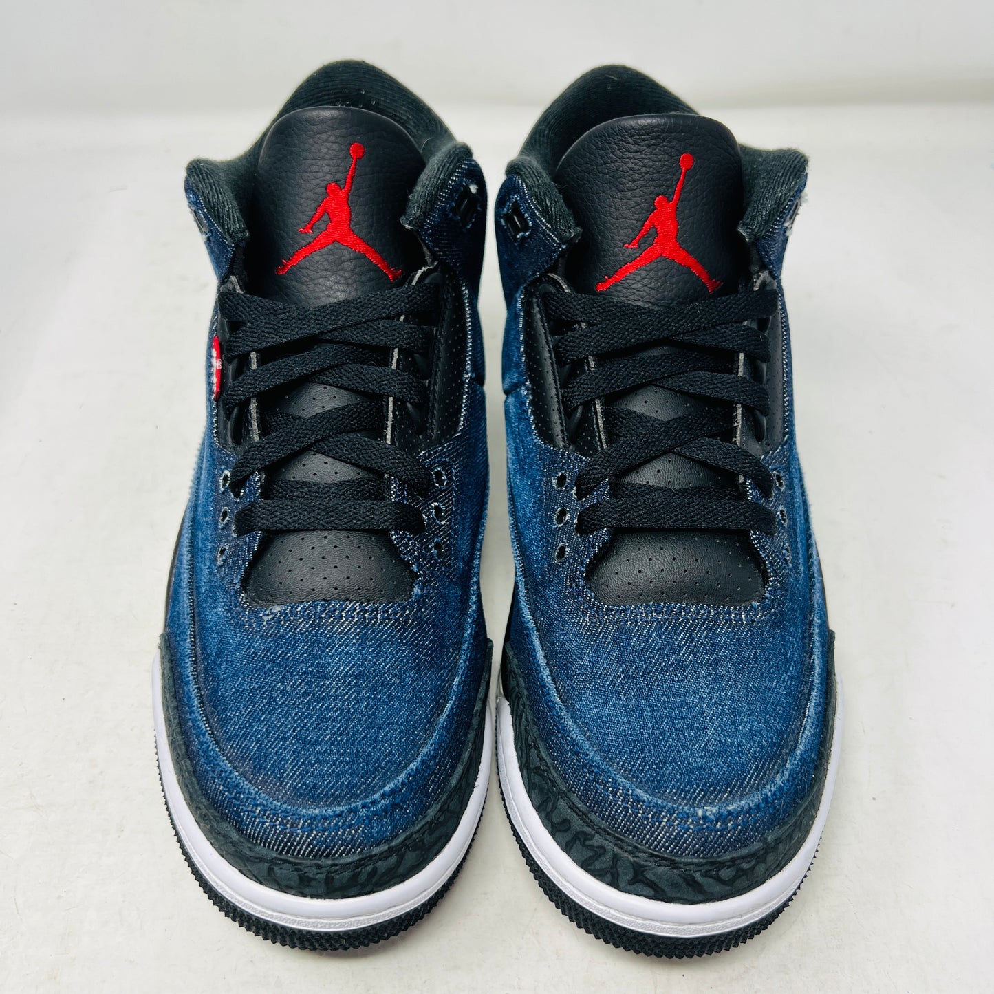 Jordan 3 Retro Levi’s Indigo