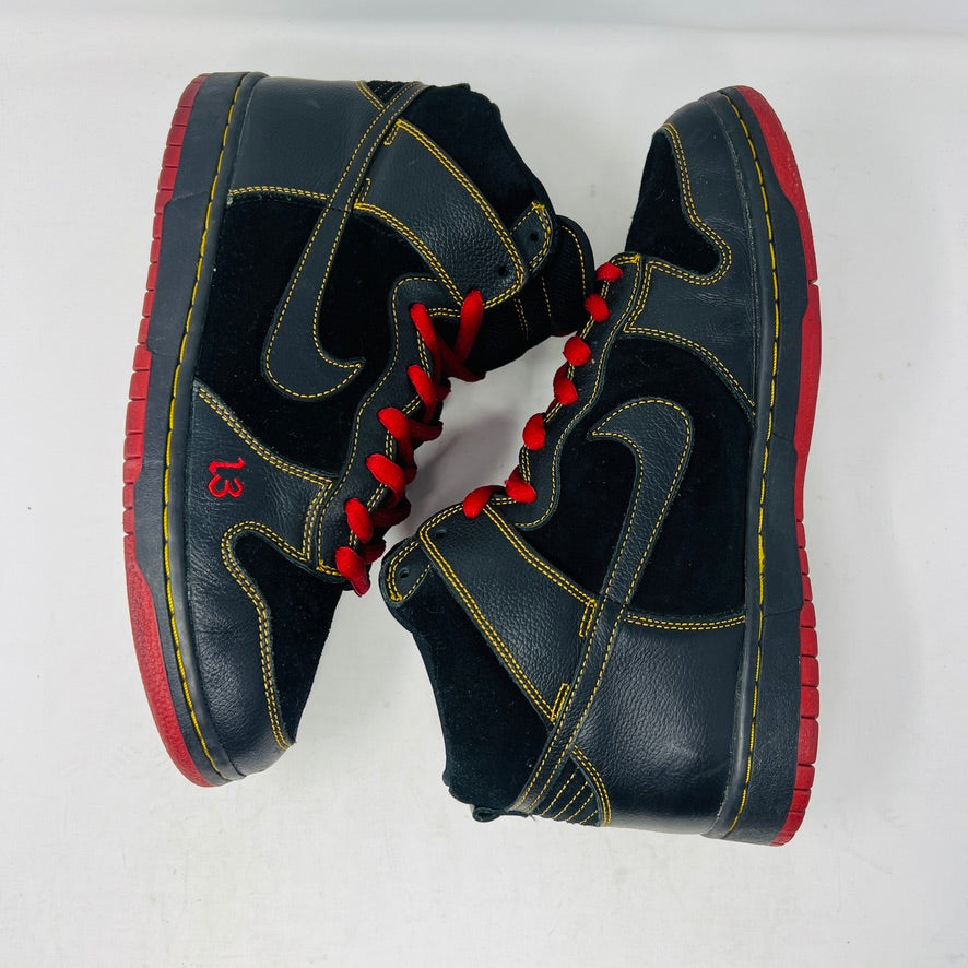 Nike Dunk High Unlucky