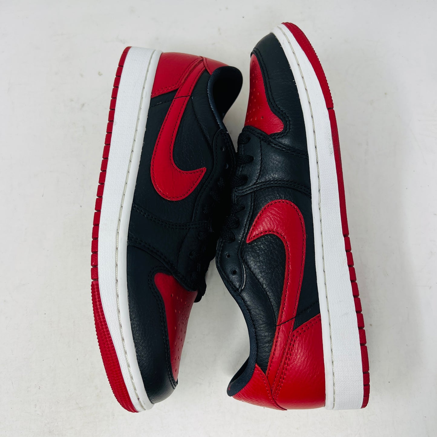 Jordan 1 Retro Low OG Banned