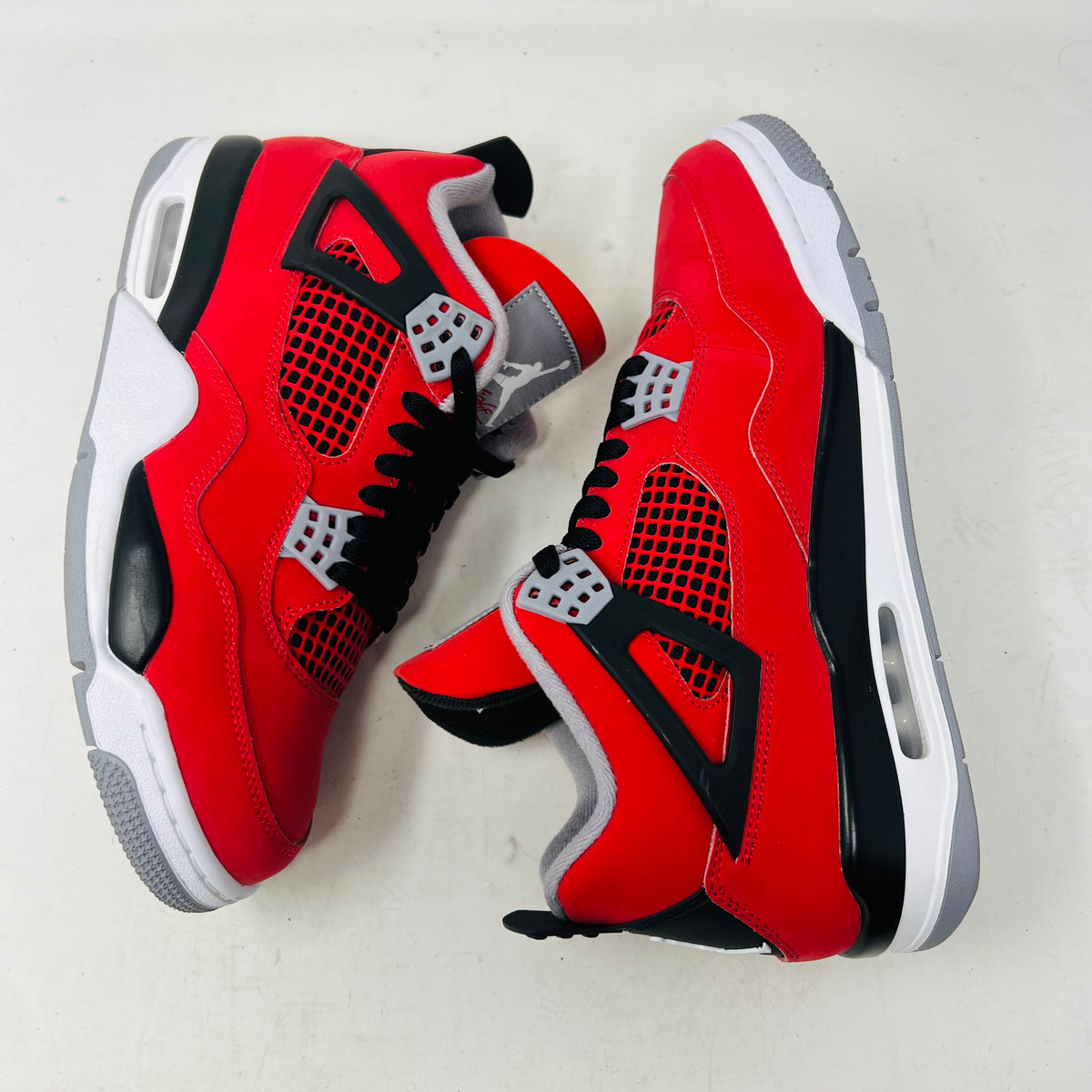 Jordan 4 Retro Toro Bravo (2026)
