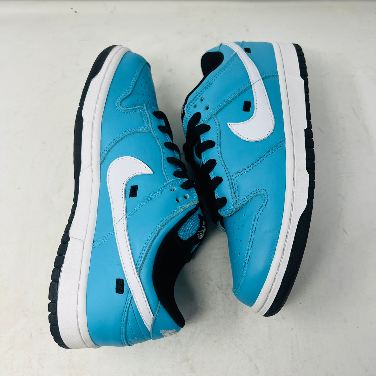 Nike SB Dunk Low Tokyo Blue Taxi