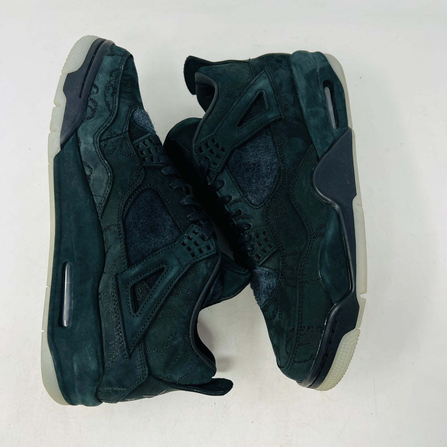 Jordan 4 Retro Kaws Black