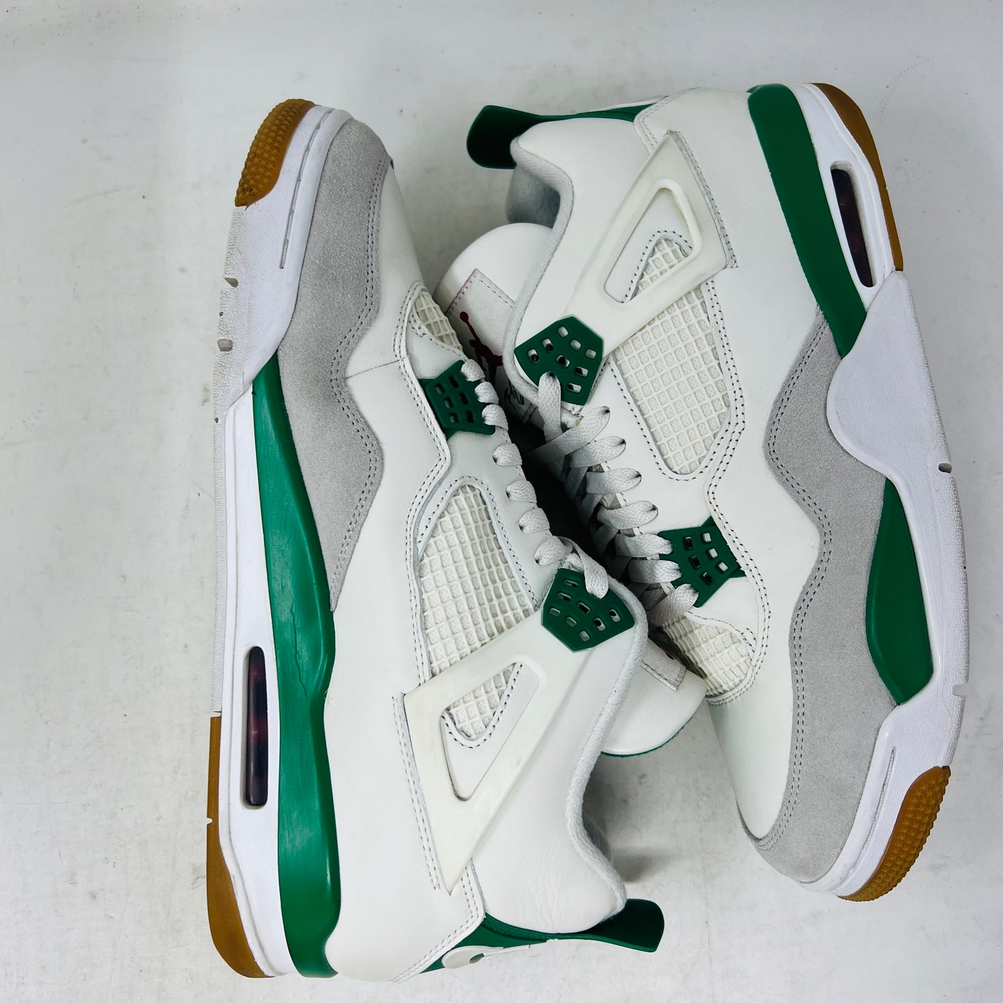 Jordan 4 Retro SB Pine Green