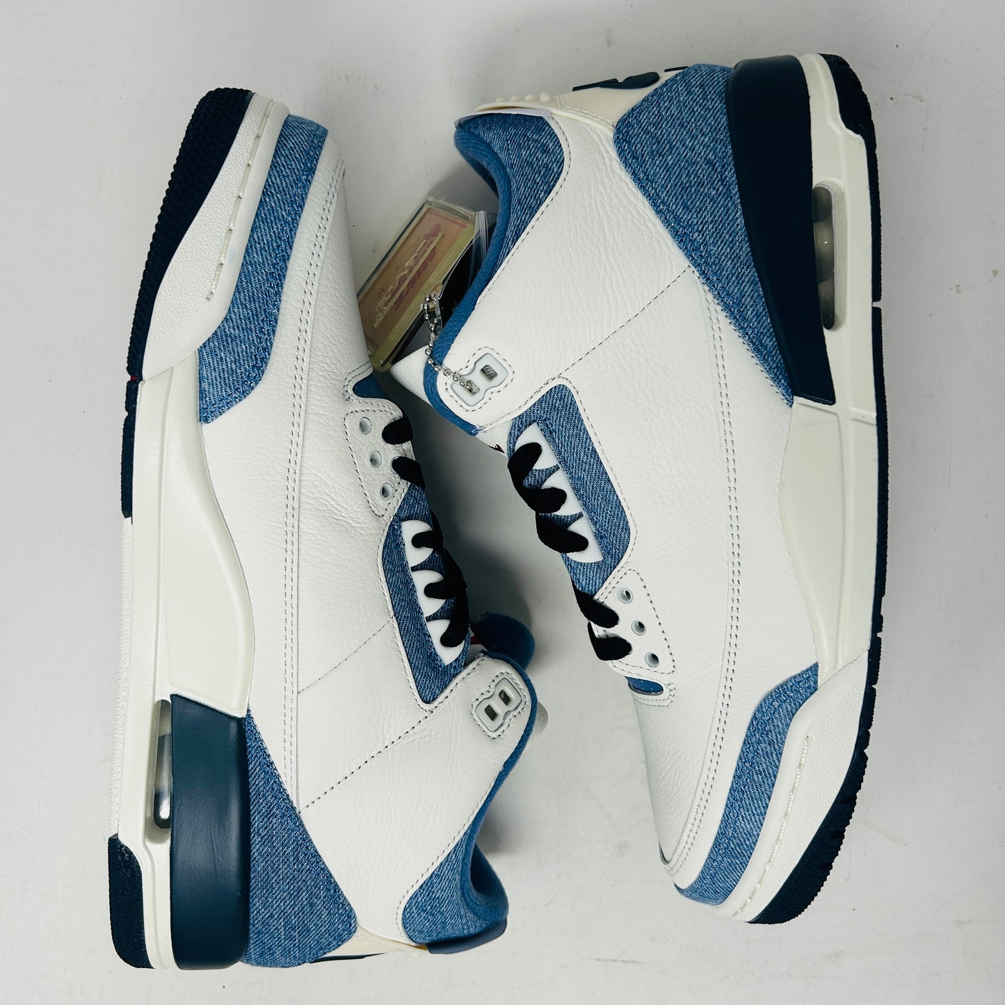 Jordan 3 Retro Levi’s All-Star
