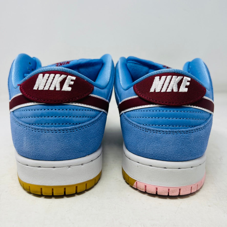 Nike SB Dunk Low Philadelphia Phillies