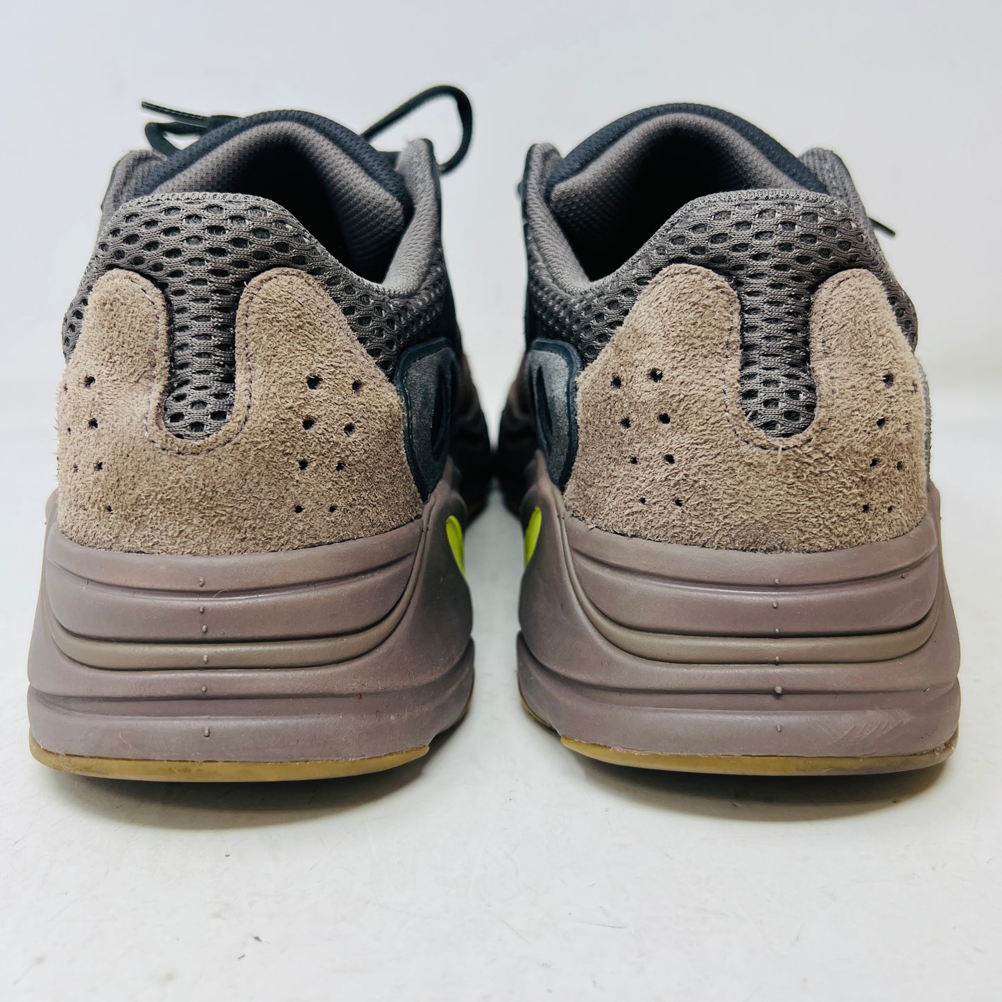 adidas Yeezy Boost 700 Mauve