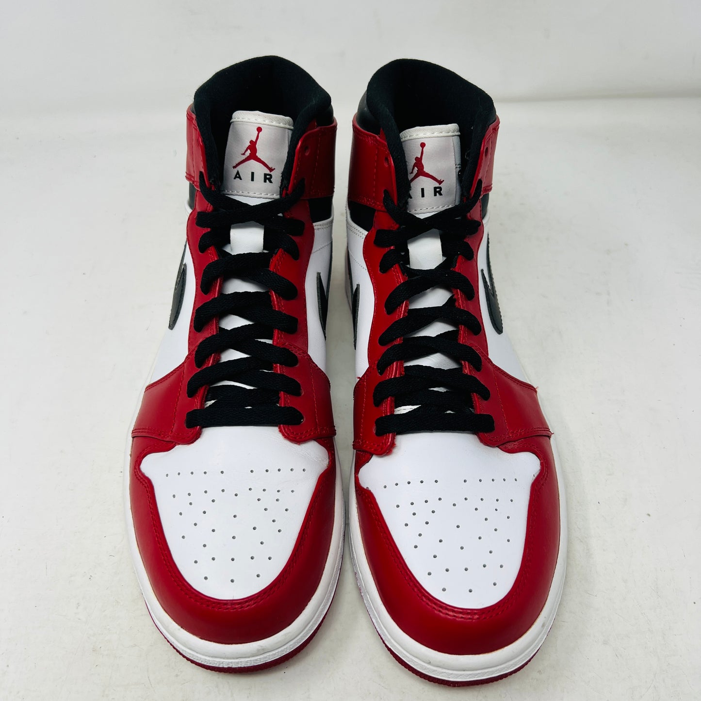 Jordan 1 Retro Chicago (2013)