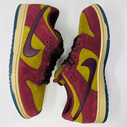Nike SB Dunk Low Dark Team Red Olive Flak
