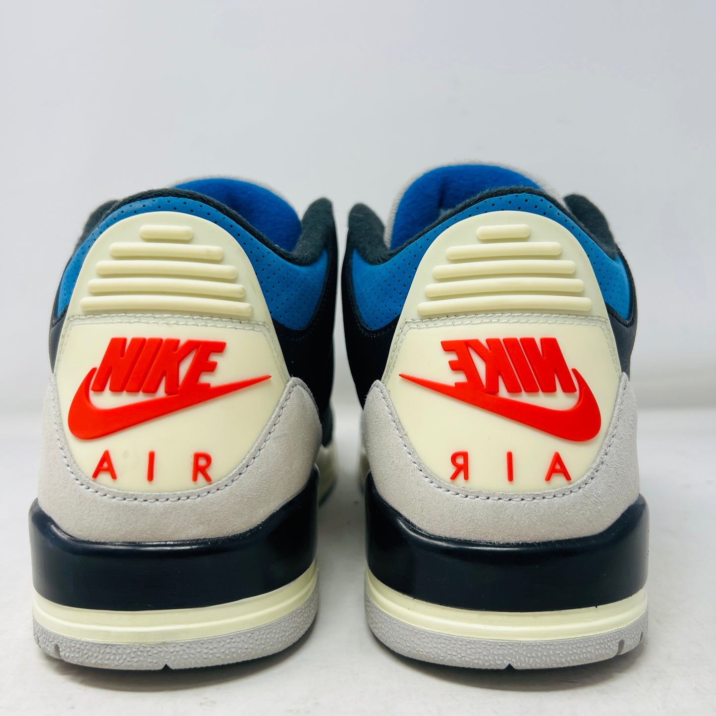 Jordan 3 Retro OG Rare Air