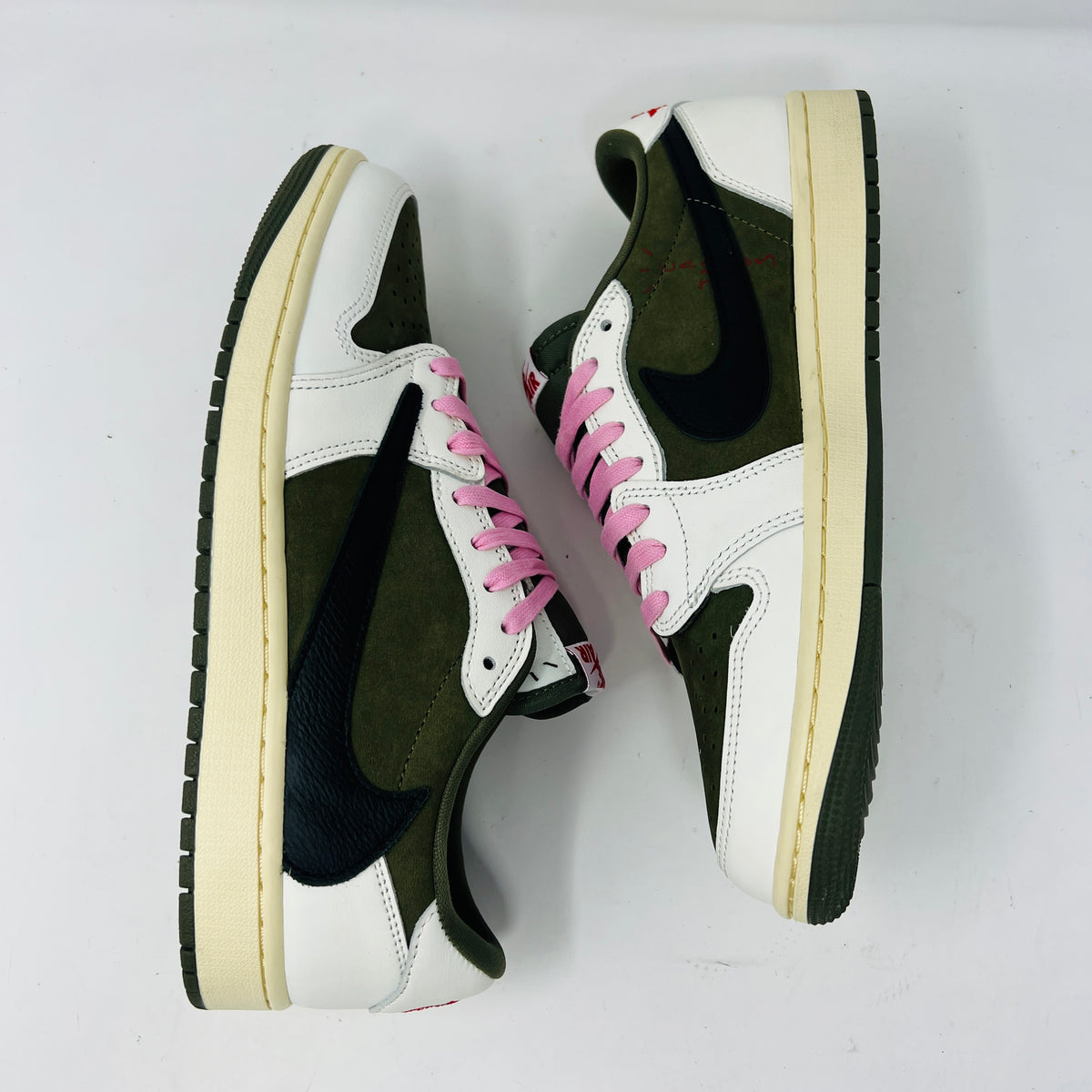 Jordan 1 Retro Low OG SP Travis Scott Medium Olive