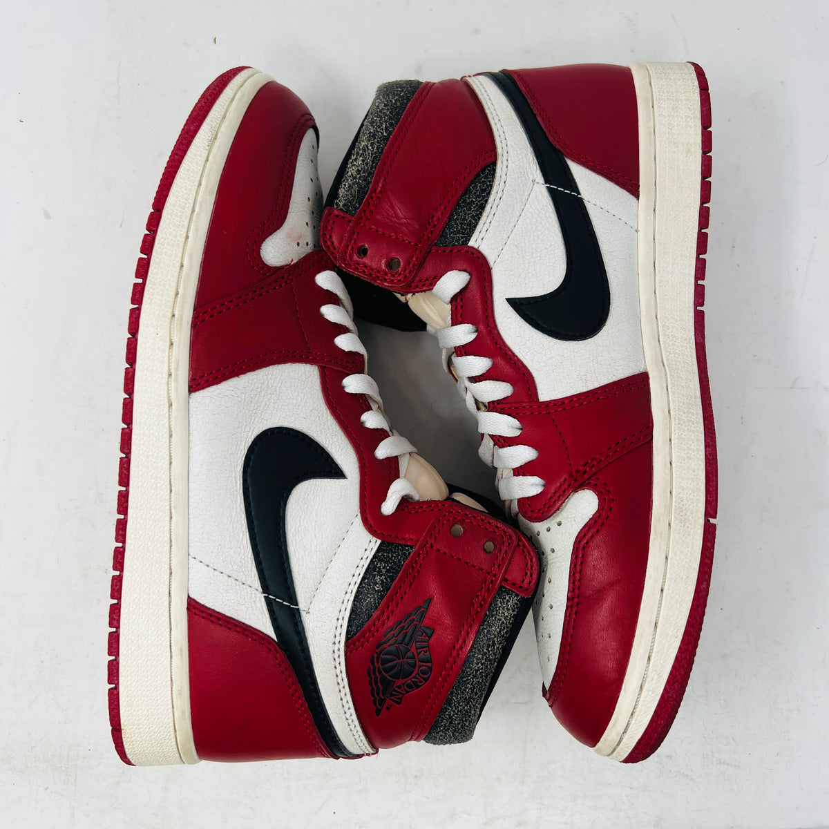 Jordan 1 Retro High OG Chicago Lost and Found