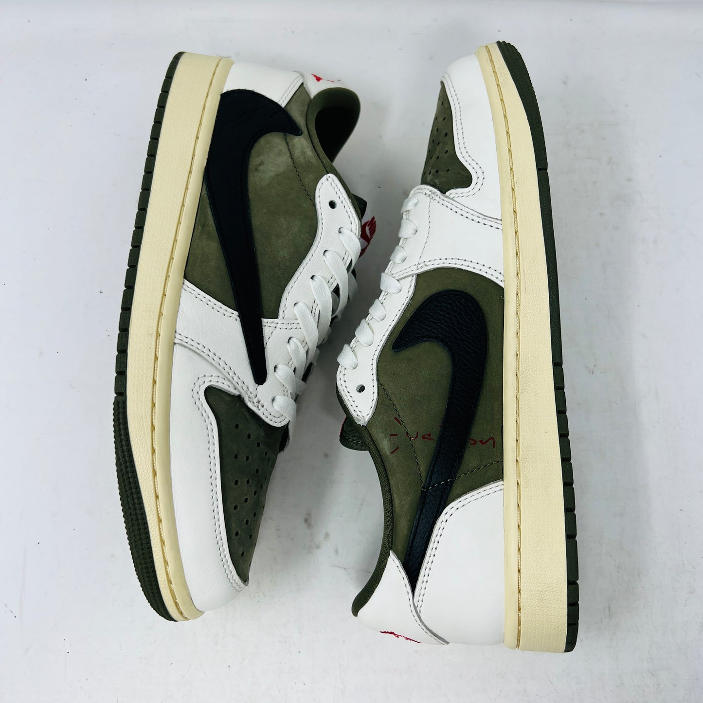 Jordan 1 Retro Low OG SP Travis Scott Medium Olive