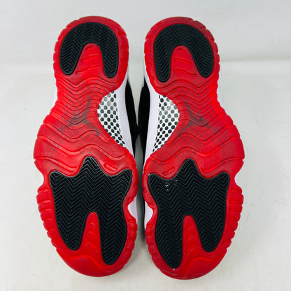 Jordan 11 Retro Playoffs Bred (2019)